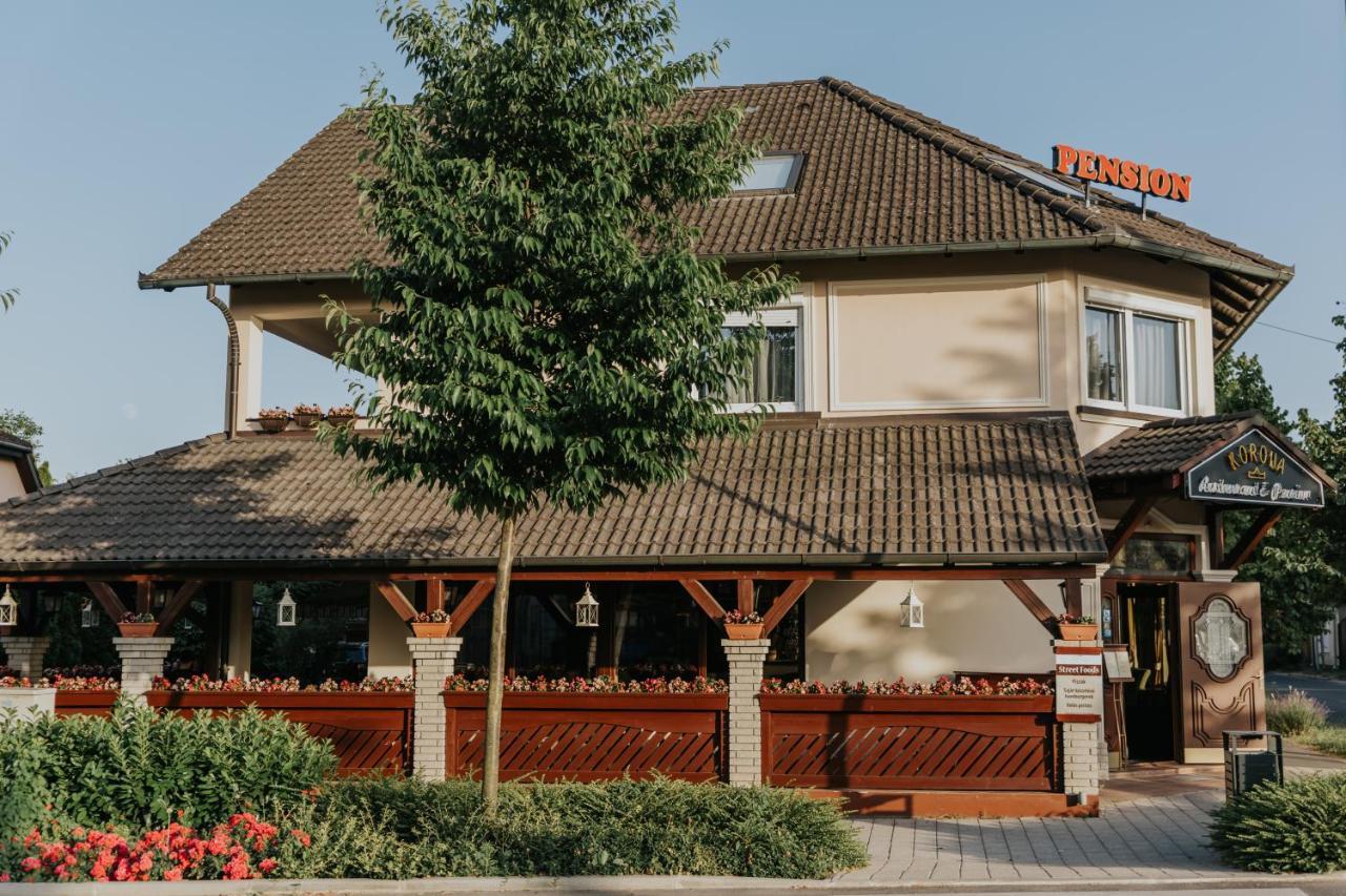 Korona Pension And Restaurant Heviz Exterior photo